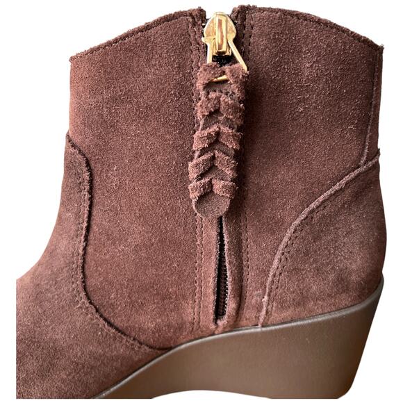 CROCS Leigh Womens 7 Espresso Suede Ankle Boots Wedge Heels Bootie Side Zip - Picture 10 of 13